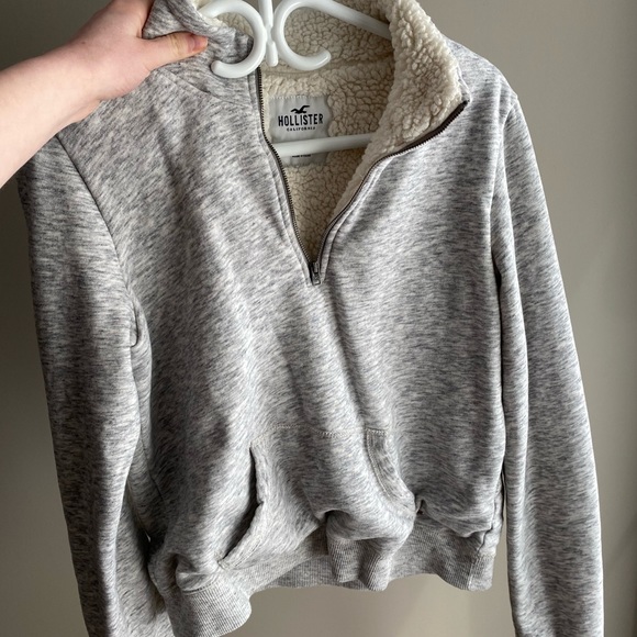 Hollister Sweaters - Hollister Quarter-Zip Sweater😊